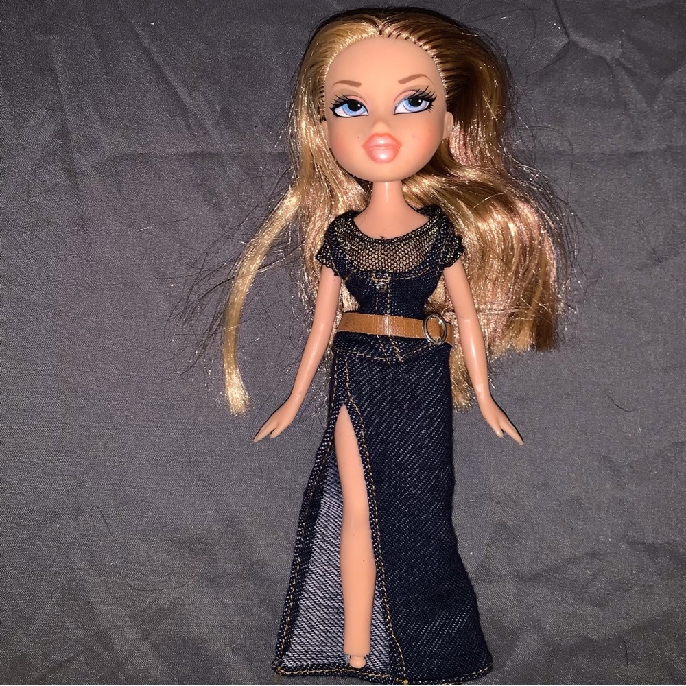 Bratz MGA Oriana Twiinz/Triiiplets doll